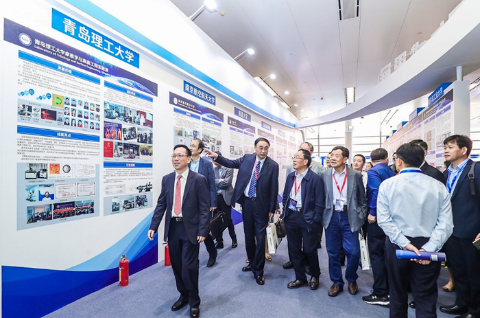 济南硬汉视频下载官网下载免费观看参加第十四届全国摩擦学大会